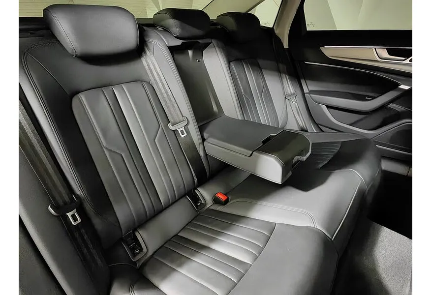 Audi A6 45 TFSI quattro S tronic (245 л.с.) Черный в АВИЛОН. Слайд №17