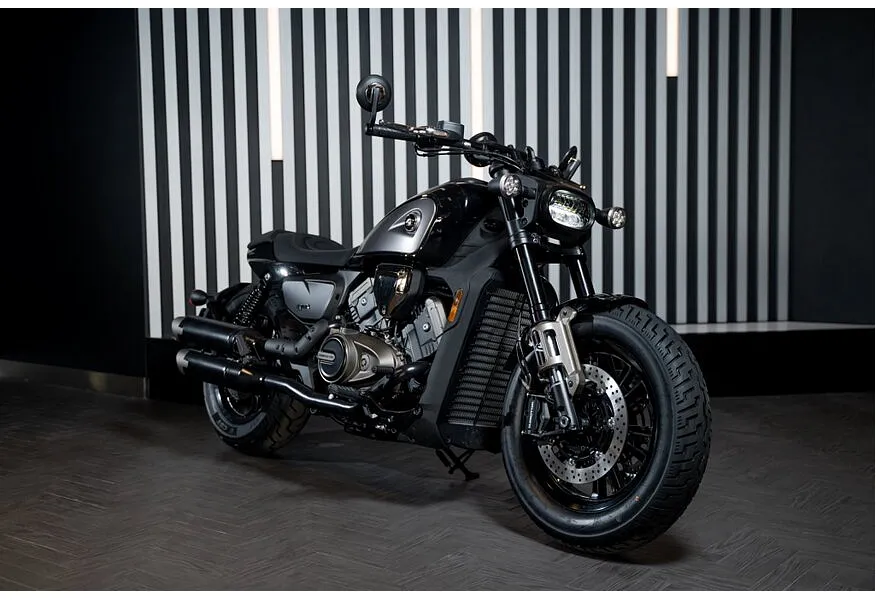 QJMOTOR SRV 600V 561 см³ (68 л.с.) (68) 561 Черный в АВИЛОН. Слайд №2