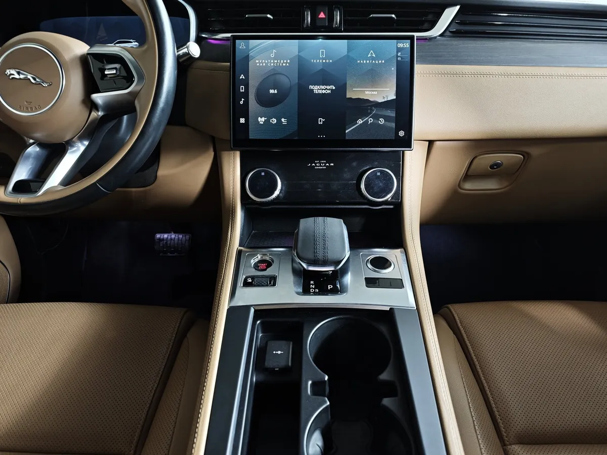 Jaguar F-Pace 2.0 TD AT AWD (199 л.с.) S Черный в АВИЛОН. Слайд №15
