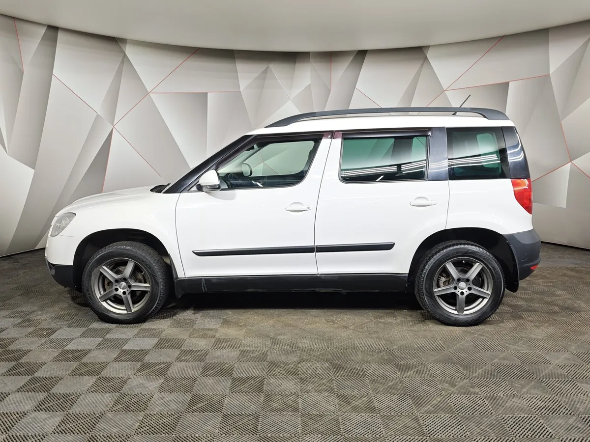 Skoda Yeti 1.2 TSI DSG (105 л.с.) Active Белый в АВИЛОН. Слайд №5