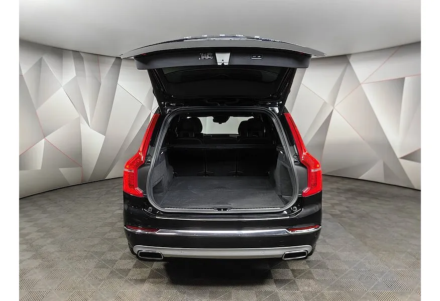 Volvo XC90 2.0 T5 Drive-E AT AWD (5 мест) (249 л.с.) Inscription Черный в АВИЛОН. Слайд №12