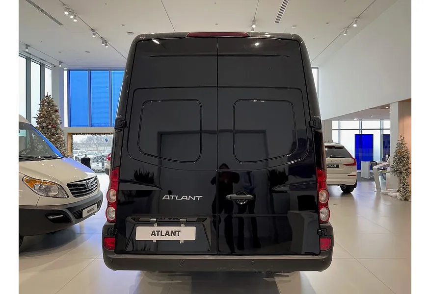 АВИЛОН - Sollers Atlant VAN 2.7D MT RWD SRW (150 л.с.) L3H2 3.5T Черный - slide 3