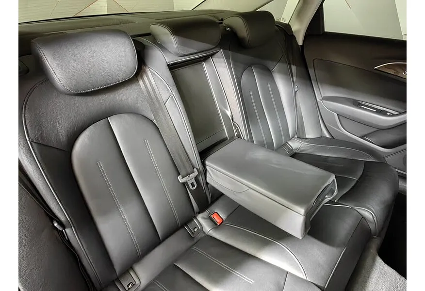 Audi A6 1.8 TFSI S tronic (190 л.с.) Черный в АВИЛОН. Слайд №15