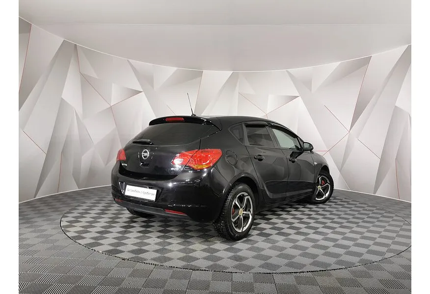 Opel Astra 1.4 MT (100 л.с.) Черный в АВИЛОН. Слайд №2 Opel Astra 1.4 MT (100 л.с.) Черный в АВИЛОН. Слайд №2