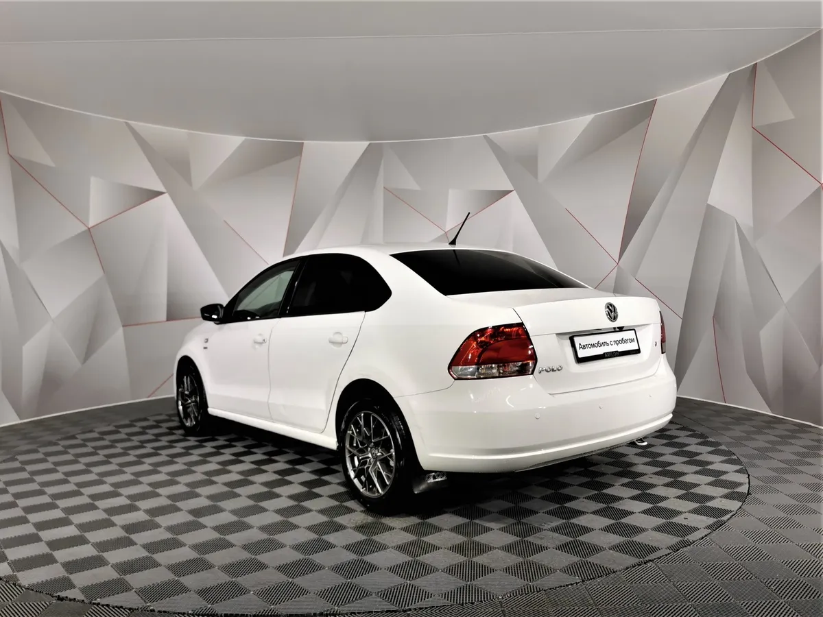 Volkswagen Polo 1.6 Tiptronic (105 л.с.) Comfortline Белый в АВИЛОН. Слайд №4