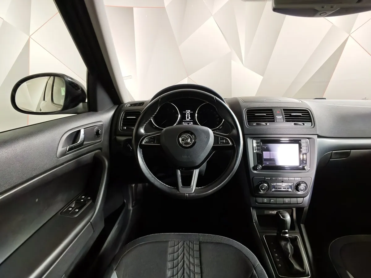 Skoda Yeti 1.6 AT (110 л.с.) Коричневый в АВИЛОН. Слайд №20
