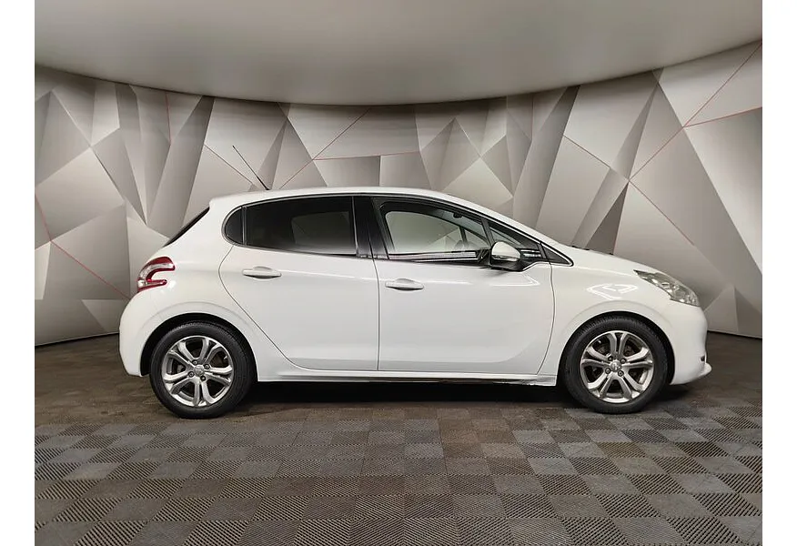 АВИЛОН - Peugeot 208 1.6 VTi AT (120 л.с.) Белый - slide 3