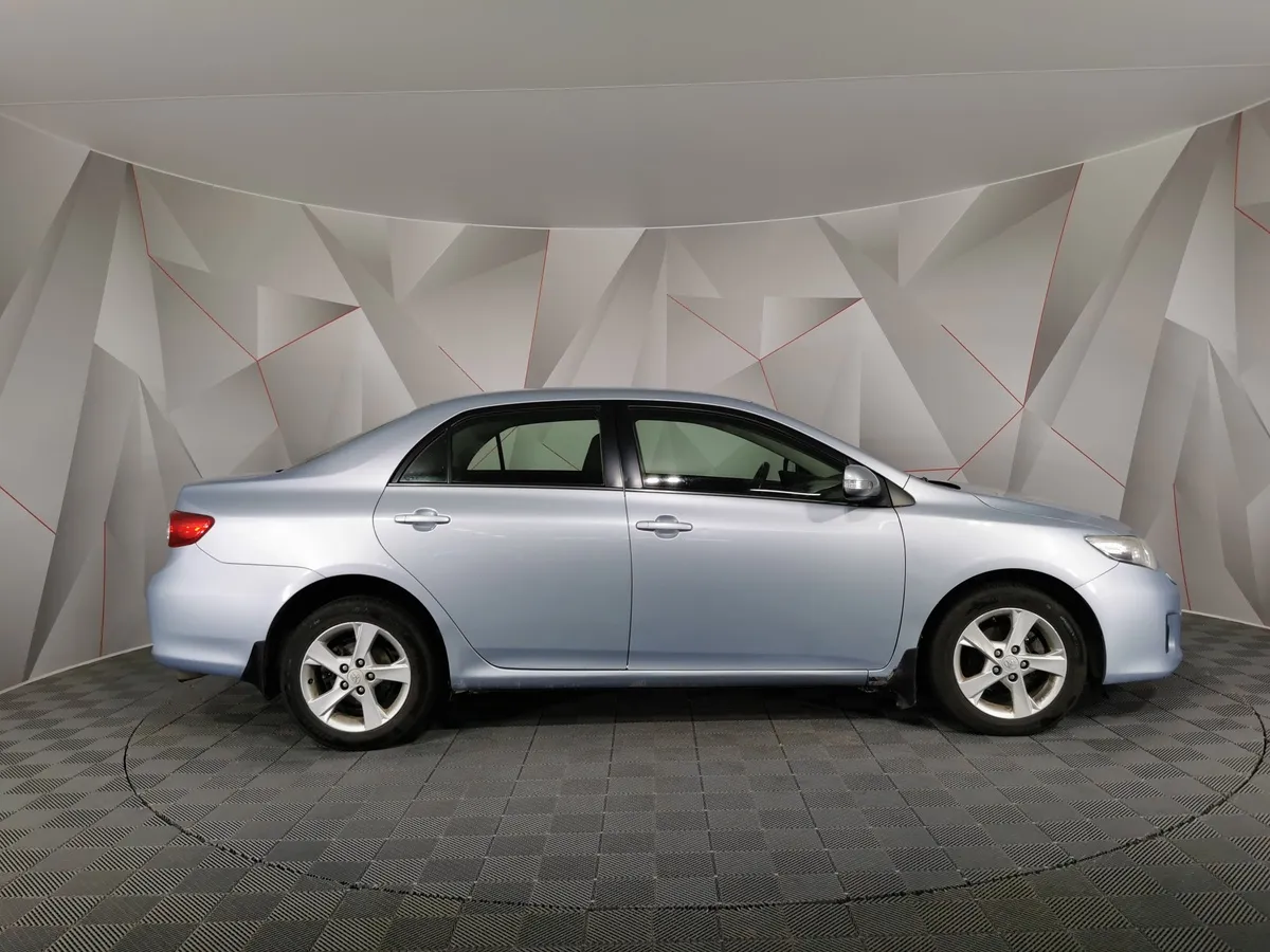 Toyota Corolla 1.6 MT (124 л.с.) Comfort Голубой в АВИЛОН. Слайд №6
