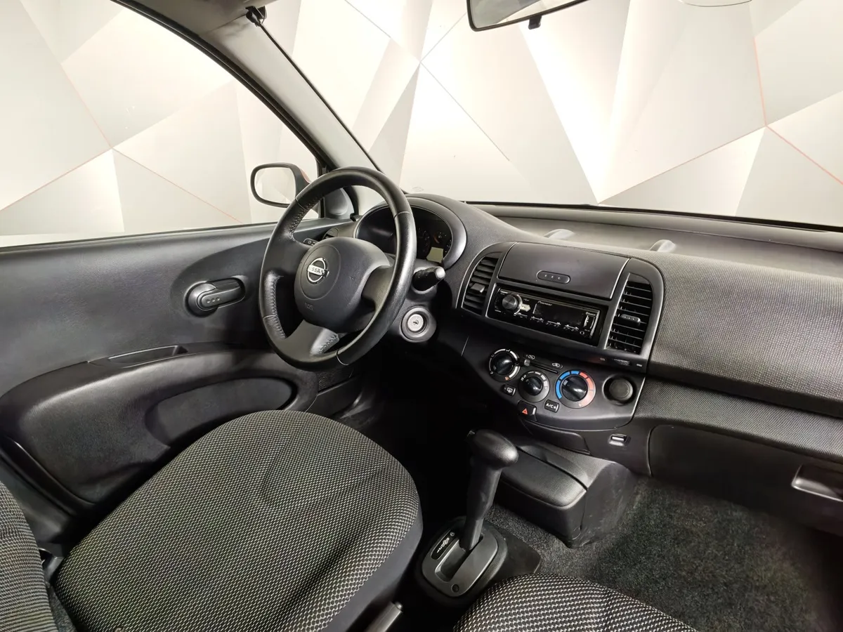 Nissan Micra 1.2 AT (80 л.с.) Оранжевый в АВИЛОН. Слайд №12