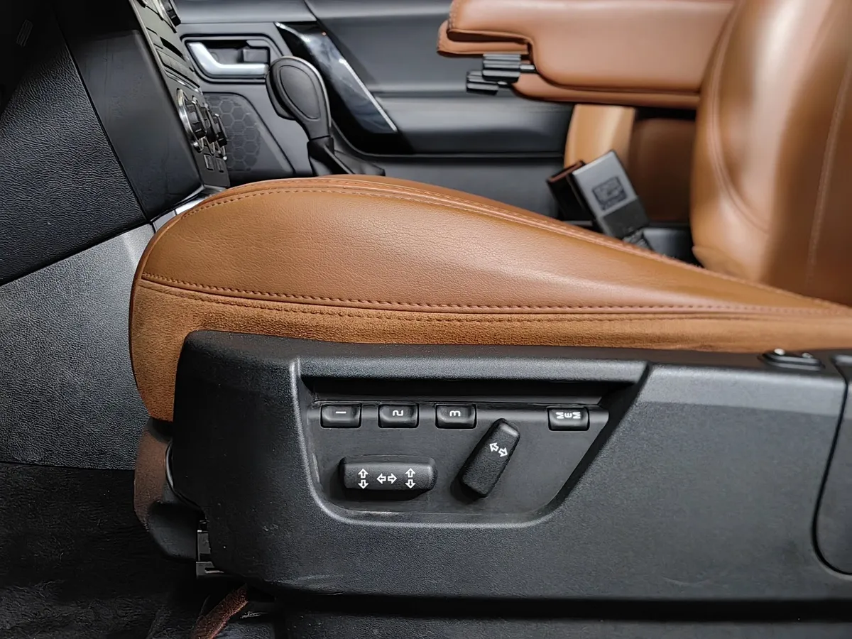 Land Rover Freelander 2.0 Si4 AT 4WD (240 л.с.) HSE Белый в АВИЛОН. Слайд №22