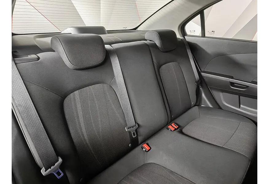 Chevrolet Aveo 1.6 AT (115 л.с.) Синий в АВИЛОН. Слайд №16