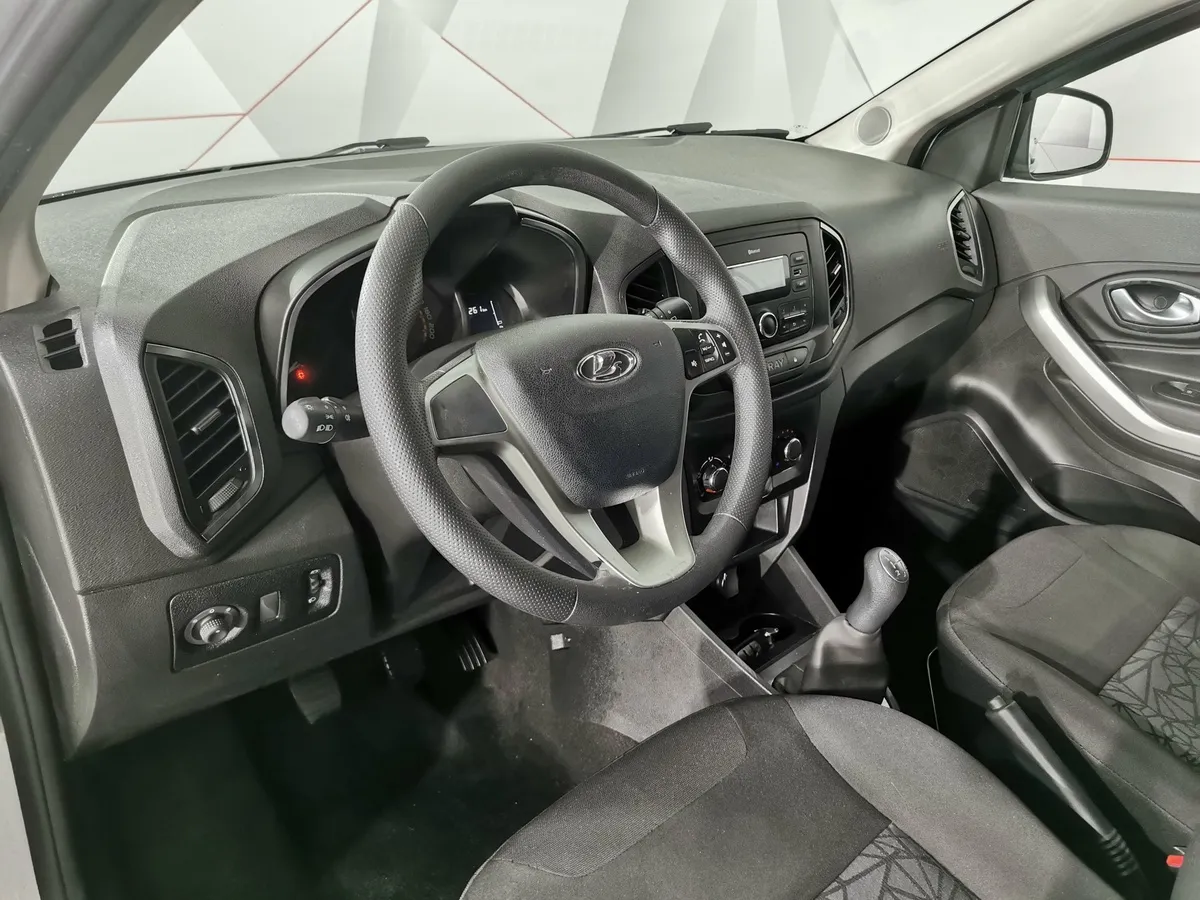 ВАЗ (Lada) XRAY 1.6 MT (106 л.с.) Серебристый в АВИЛОН. Слайд №18