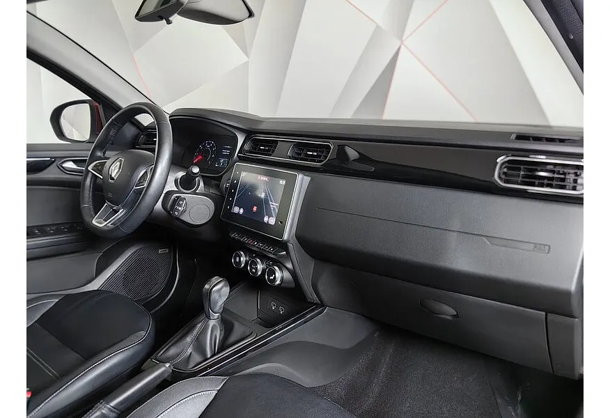 Renault Arkana 1.3 CVT 2WD (150 л.с.) Красный в АВИЛОН. Слайд №12