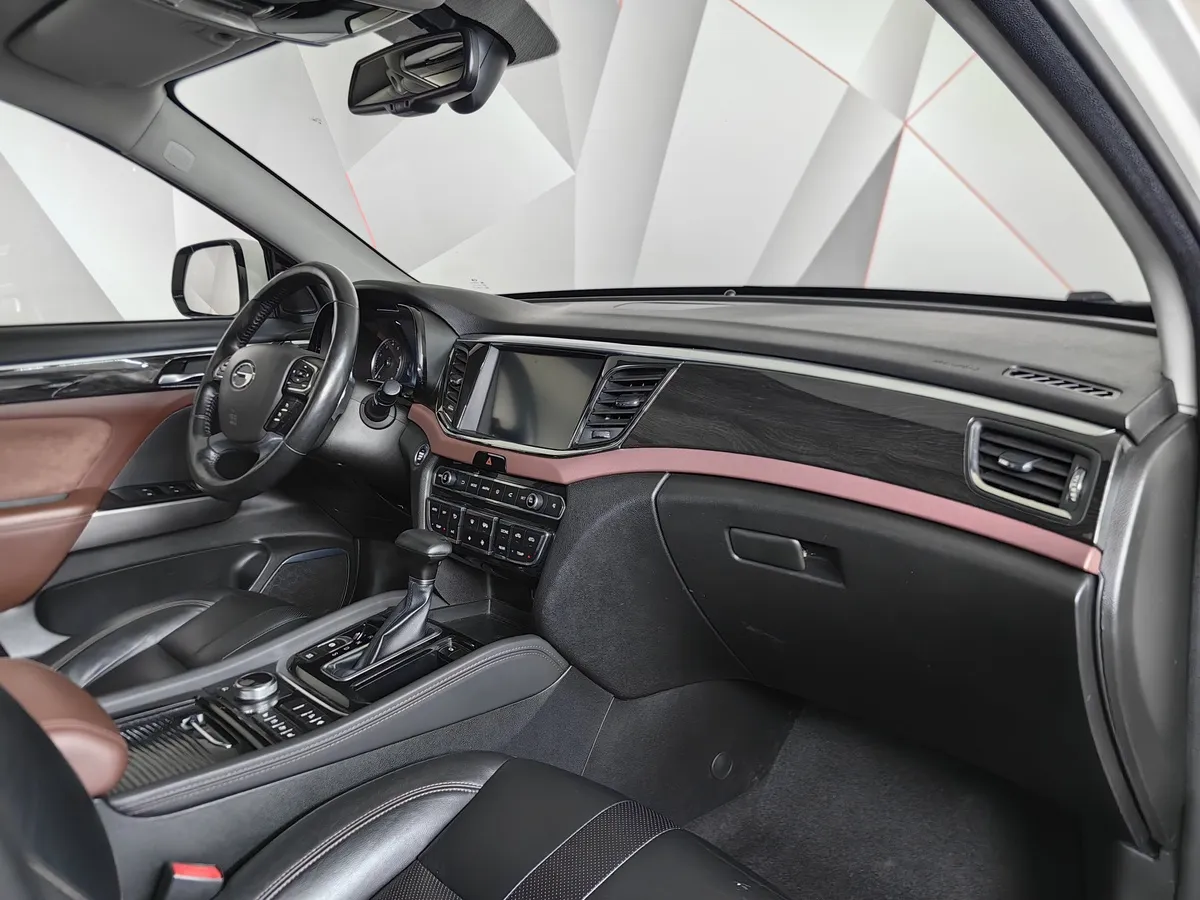 GAC GS8 2.0 AT (190 л.с.) GL Белый в АВИЛОН. Слайд №11