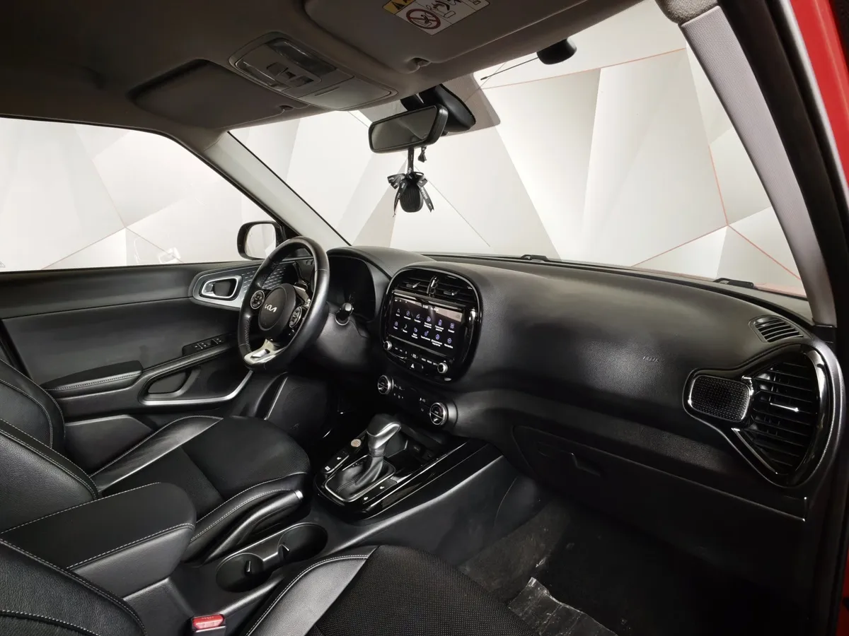 Kia Soul 2.0 MPI AT (150 л.с.) Premium Plus Красный в АВИЛОН. Слайд №13