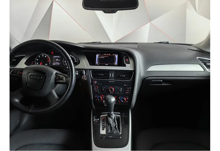 Audi A4 1.8 TFSI multitronic (160 л.с.) Черный в АВИЛОН. Слайд №15