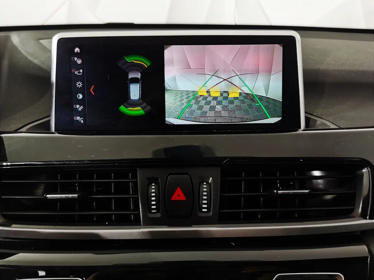 BMW X1 18d xDrive (150 л.с.) Advantage Белый в АВИЛОН. Слайд №16