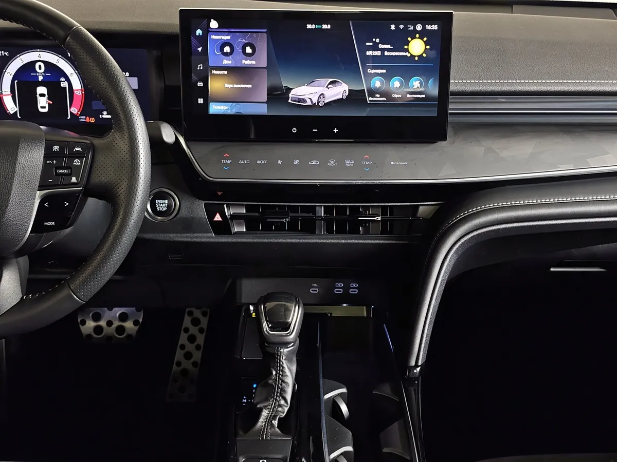 Toyota Camry 2.0 AT (173 л.с.) Sport Белый в АВИЛОН. Слайд №15