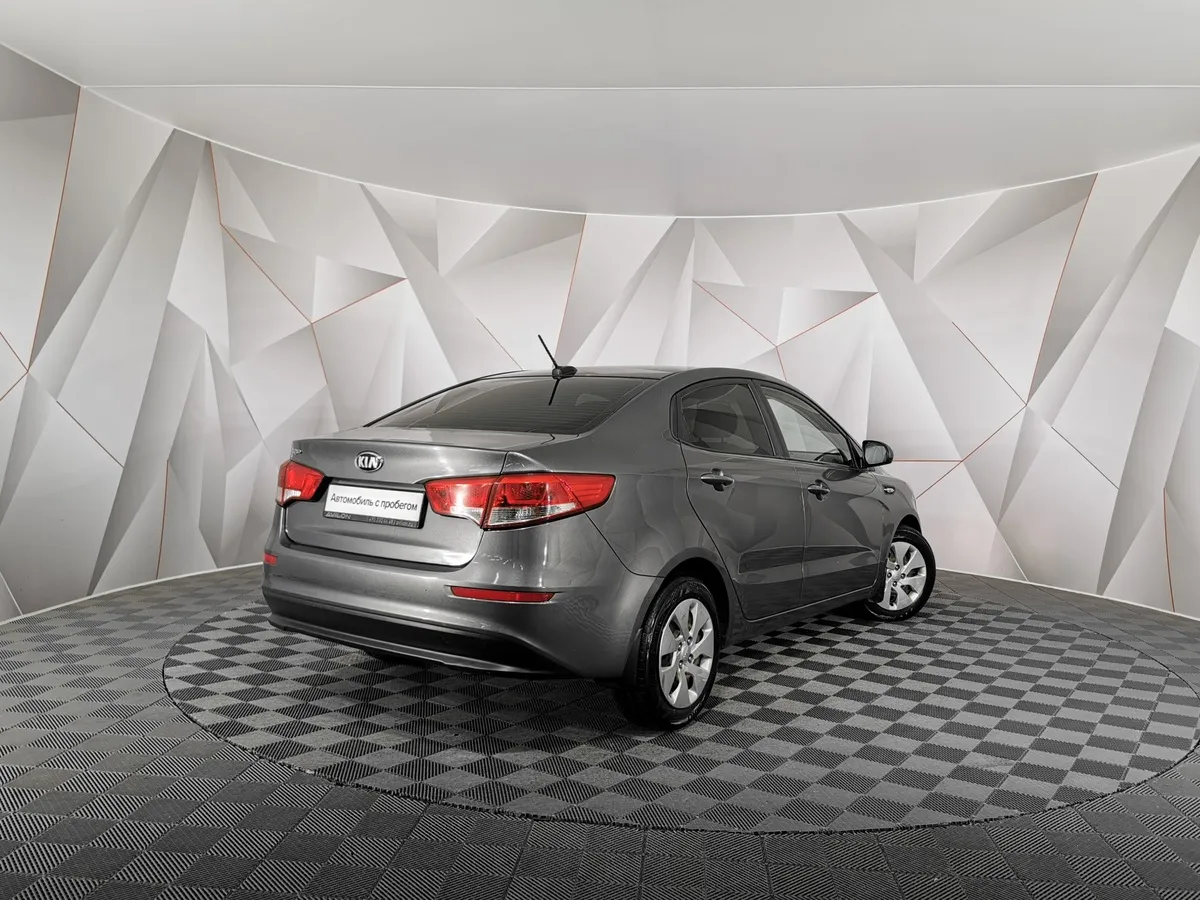 Kia Rio 1.6 AT (123 л.с.) Luxe Серый в АВИЛОН. Слайд №2
