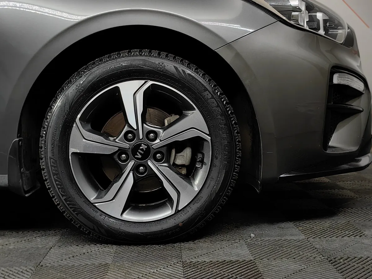 Kia Cerato 2.0 MPI AT (150 л.с.) Prestige Серый в АВИЛОН. Слайд №9