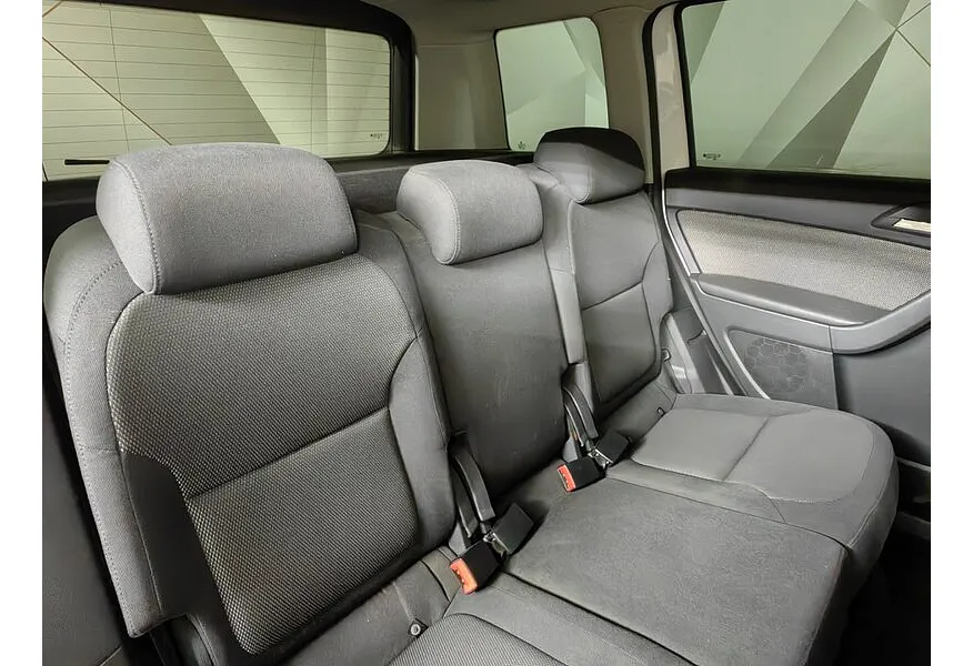 Skoda Yeti 1.4 TSI DSG (122 л.с.) Active Белый в АВИЛОН. Слайд №17