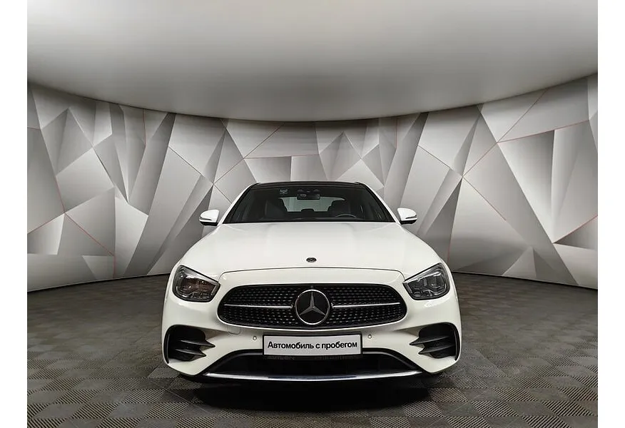 Mercedes-Benz E-Класс E 350 4MATIC 9G-TRONIC (299 л.с.) Белый в АВИЛОН. Слайд №7