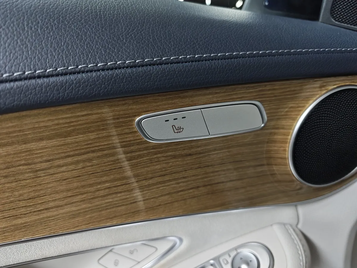 Mercedes-Benz C-Класс C 180 7G-Tronic Plus (150 л.с.) Синий в АВИЛОН. Слайд №21