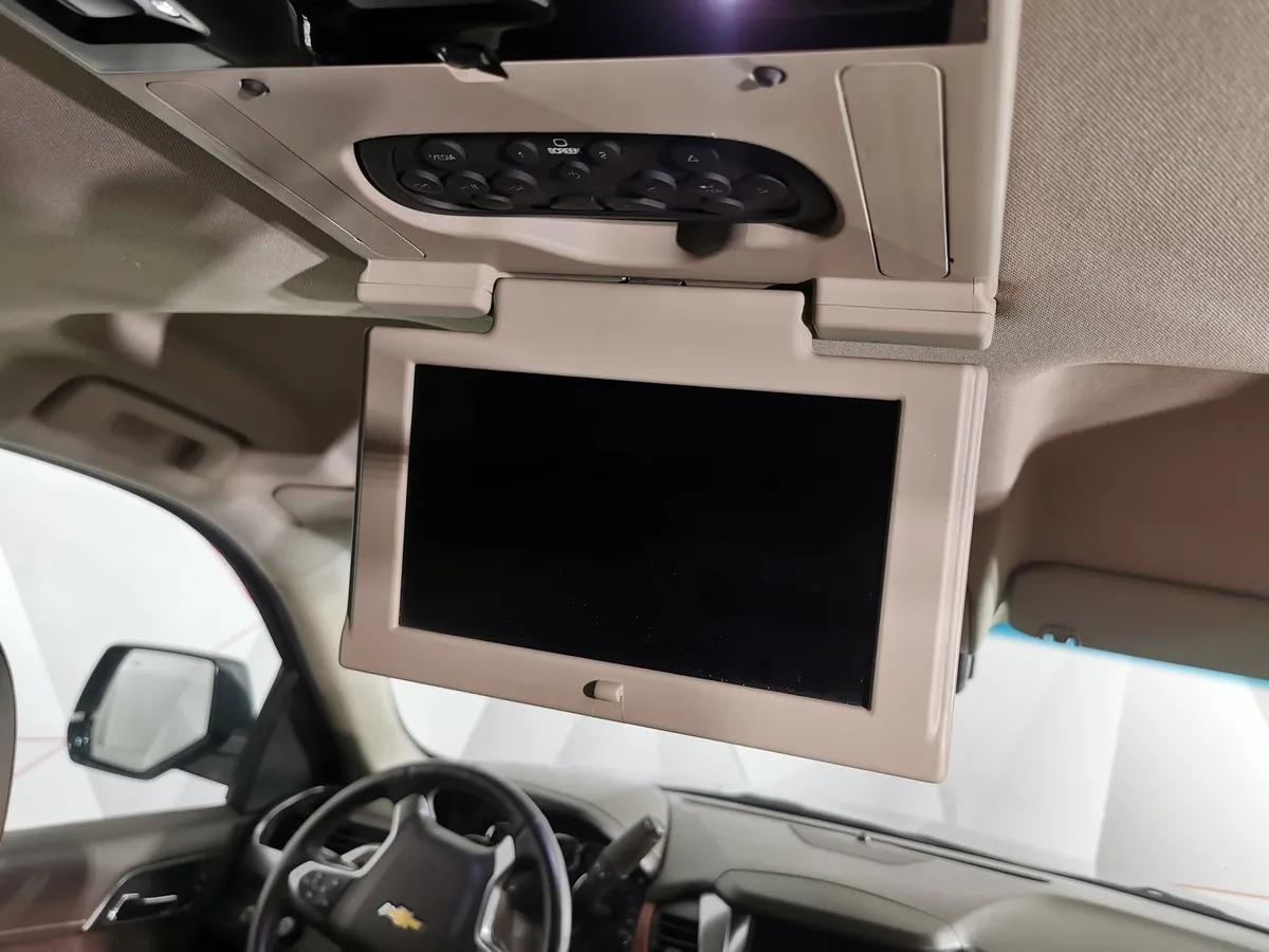 Chevrolet Tahoe 6.2 AT 4WD (409 л.с.) Черный в АВИЛОН. Слайд №21