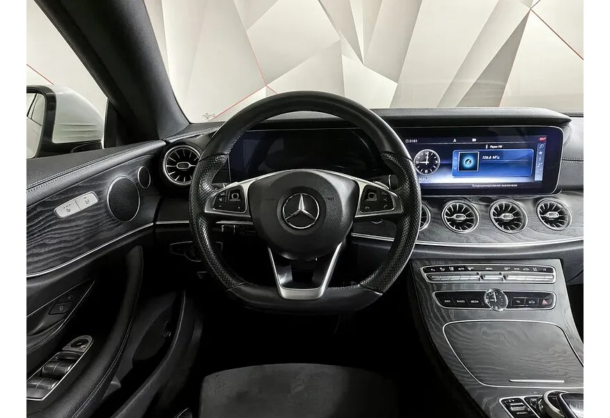 Mercedes-Benz E-Класс E 200 G-TRONIC (184 л.с.) Sport Белый в АВИЛОН. Слайд №18