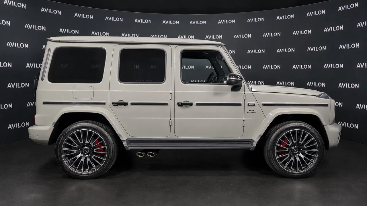 Mercedes-Benz G-Класс G 63 AMG Speedshift 4Matic (585 л.с.) Серый в АВИЛОН. Слайд №4