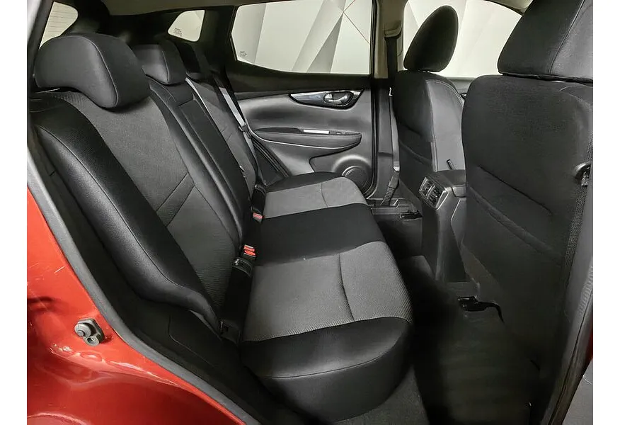Nissan Qashqai 2.0 CVT (144 л.с.) Красный в АВИЛОН. Слайд №11