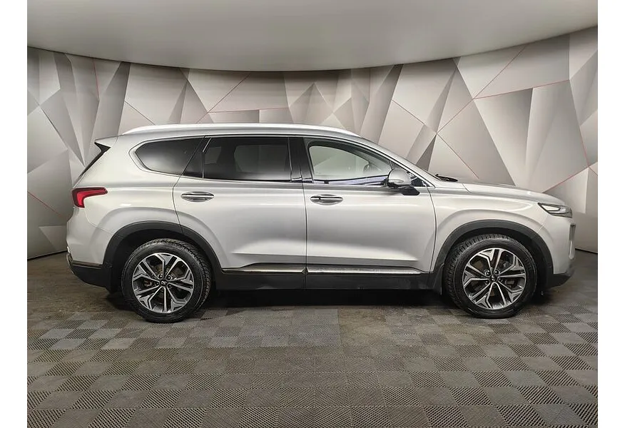 Hyundai Santa Fe 2.2 (200 л.с.) CRDi - 8AT High-tech Серый в АВИЛОН. Слайд №5