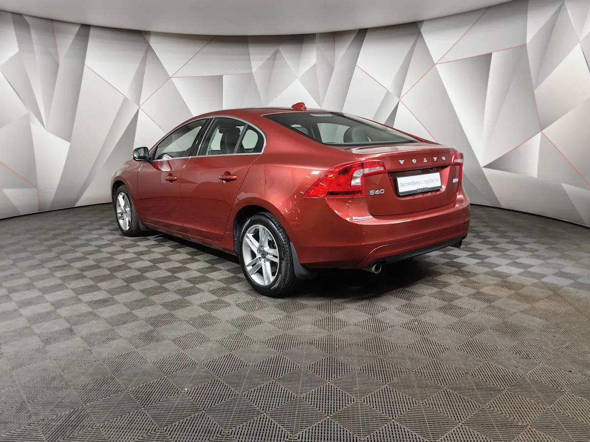 Volvo S60 2.0 T4 AT (180 л.с.) Summum Красный в АВИЛОН. Слайд №4