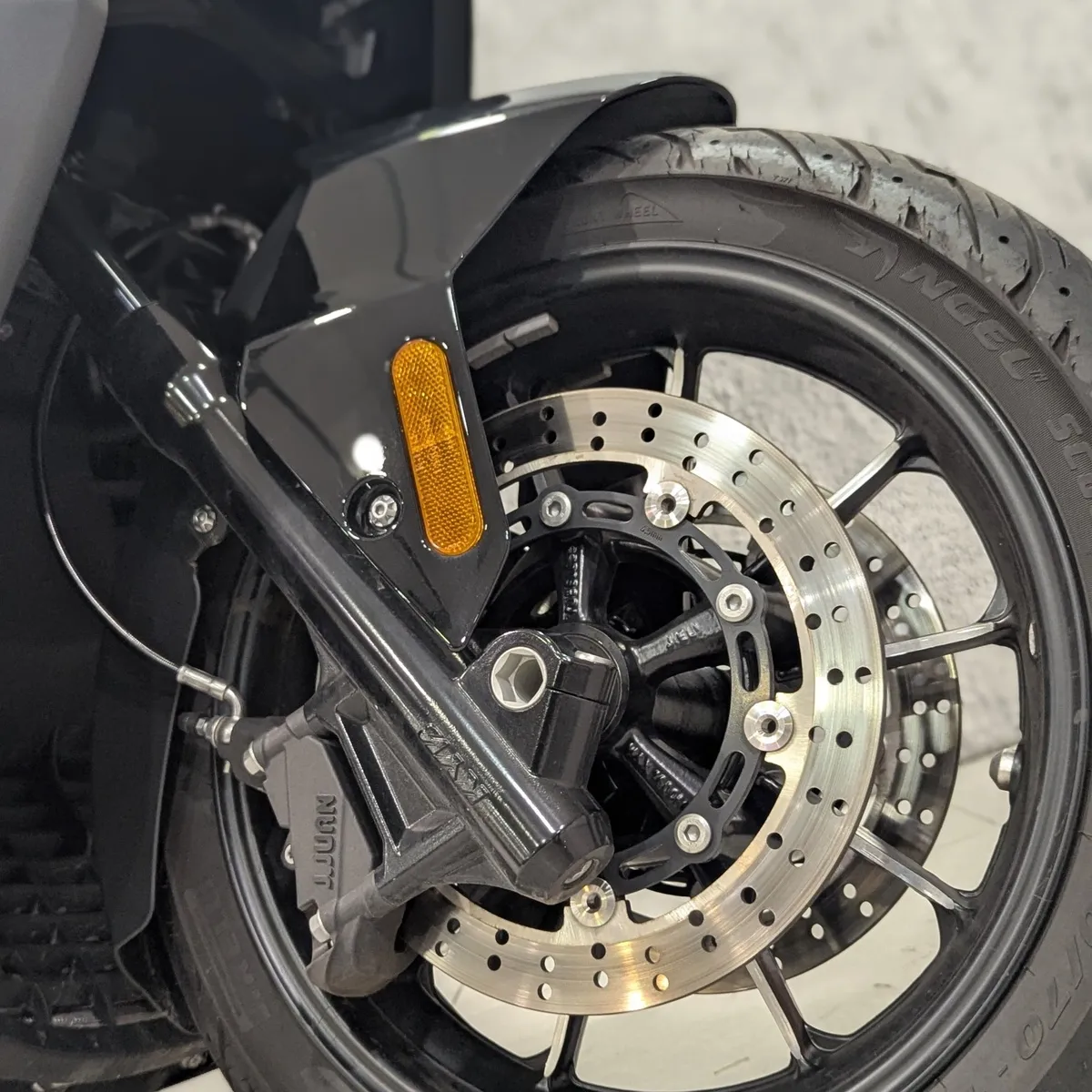 VOGE SR4 Max 350 см³ (28 л.с.) (28) 350 Черный в АВИЛОН. Слайд №4