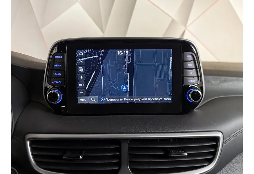 Hyundai Tucson 2.0 (185 л.с.) Diesel-8AT - 4WD Dynamic Белый в АВИЛОН. Слайд №21