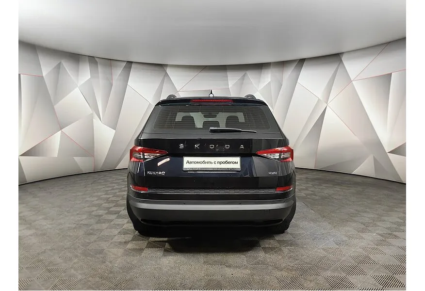 Skoda Kodiaq 2.0 TSI DSG 4X4 (180 л.с.) Черный в АВИЛОН. Слайд №8