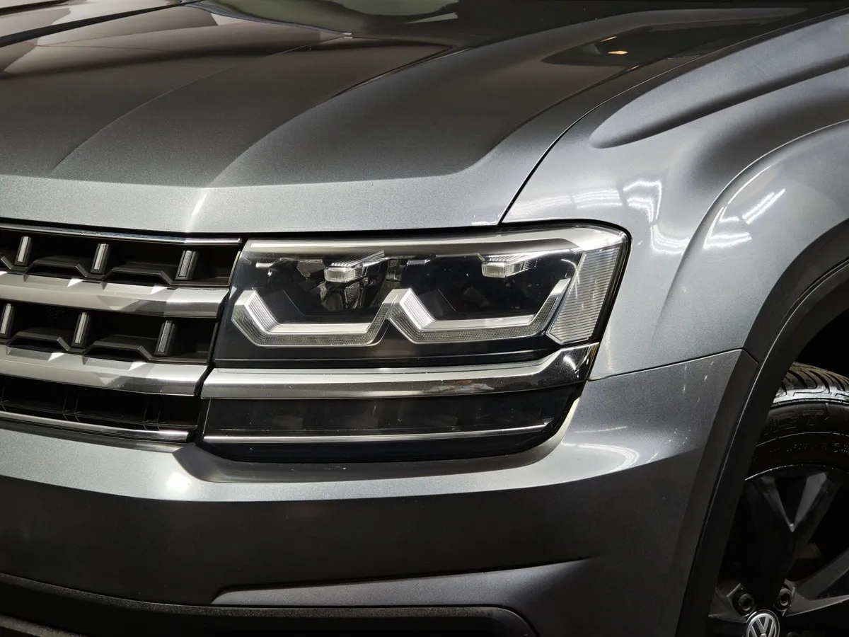 Volkswagen Teramont 2.0T AT 4Motion (220 л.с.) Status Серый в АВИЛОН. Слайд №10