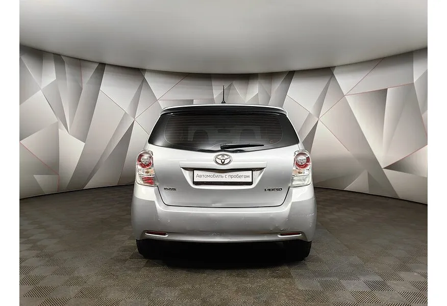 Toyota Verso 1.8 CVT (150 л.с.) Серебристый в АВИЛОН. Слайд №8