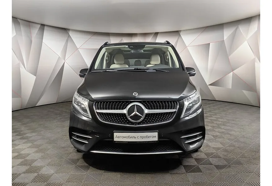Mercedes-Benz V-Класс V 250 d 9G-Tronic L2 4MATIC (190 л.с.) AMG Line Черный в АВИЛОН. Слайд №7
