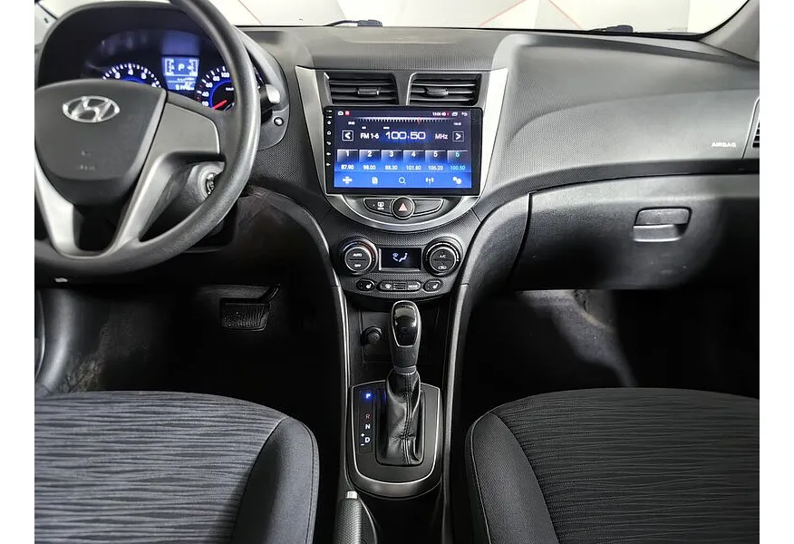 Hyundai Solaris 1.6 AT (123 л.с.) Comfort Серый в АВИЛОН. Слайд №15