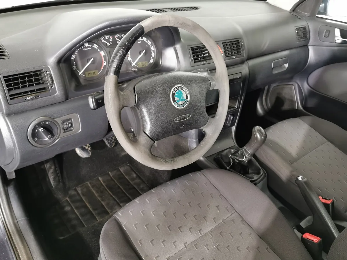 Skoda Octavia 1.4 MT (75 л.с.) Серый в АВИЛОН. Слайд №18