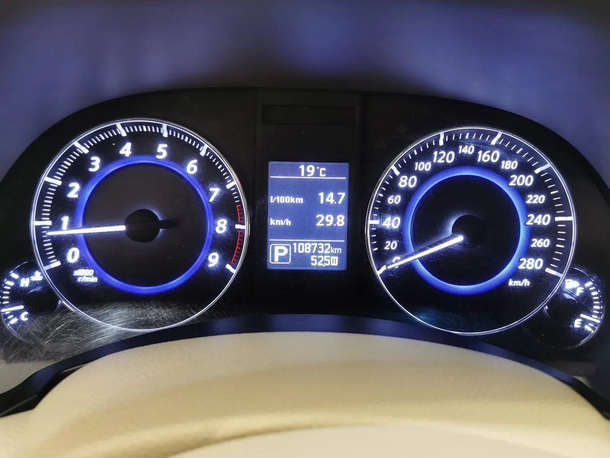 Infiniti QX70 3.7 AT AWD (333 л.с.) Черный в АВИЛОН. Слайд №17