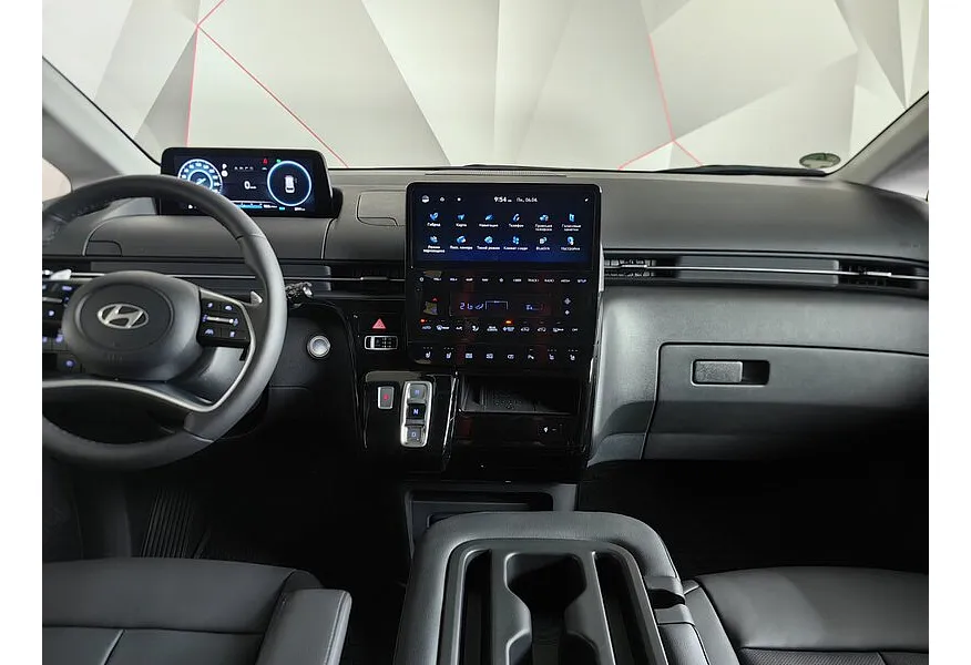 Hyundai Staria 1.6h 6AT 2WD (245 л.с.) Family Черный в АВИЛОН. Слайд №15