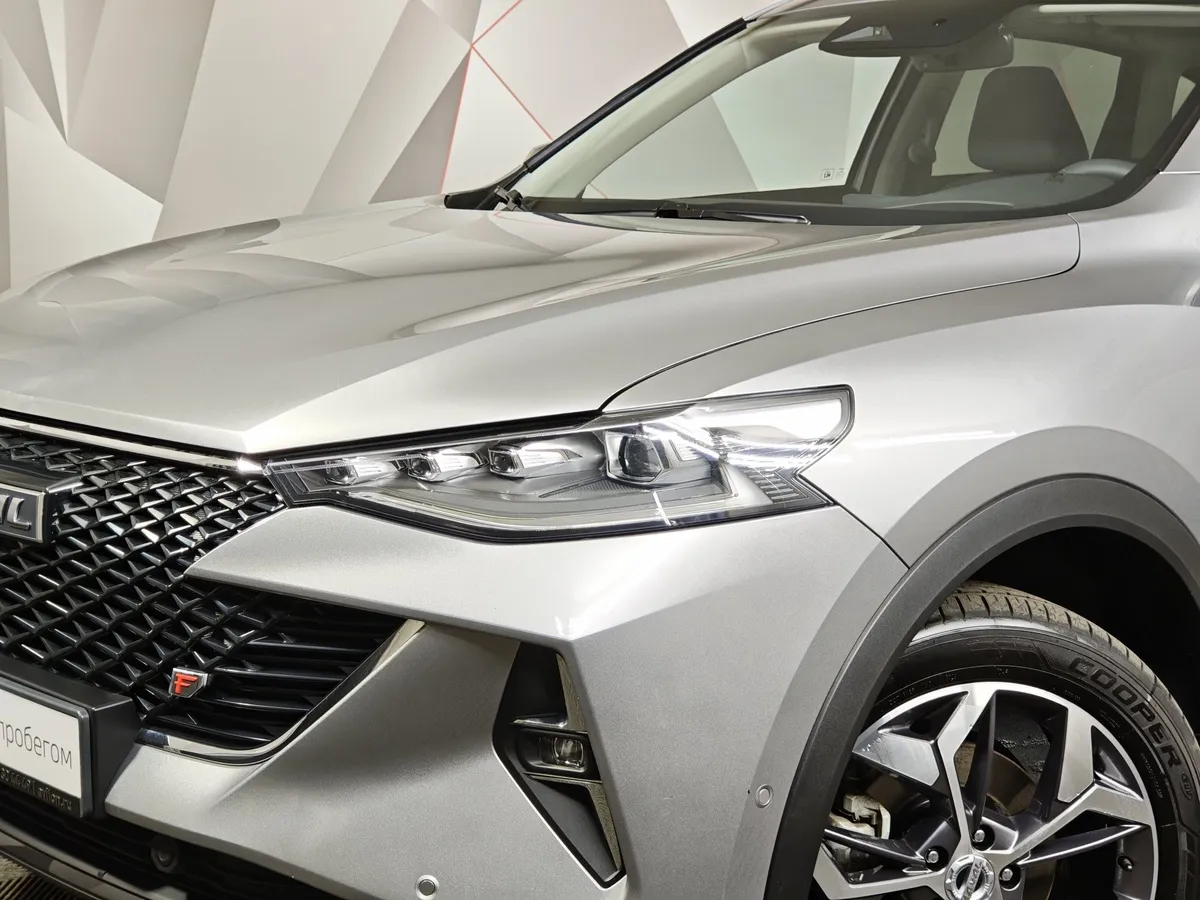 Haval F7 2.0T AWD 7DCT (190 л.с.) Tech Plus Серый в АВИЛОН. Слайд №10