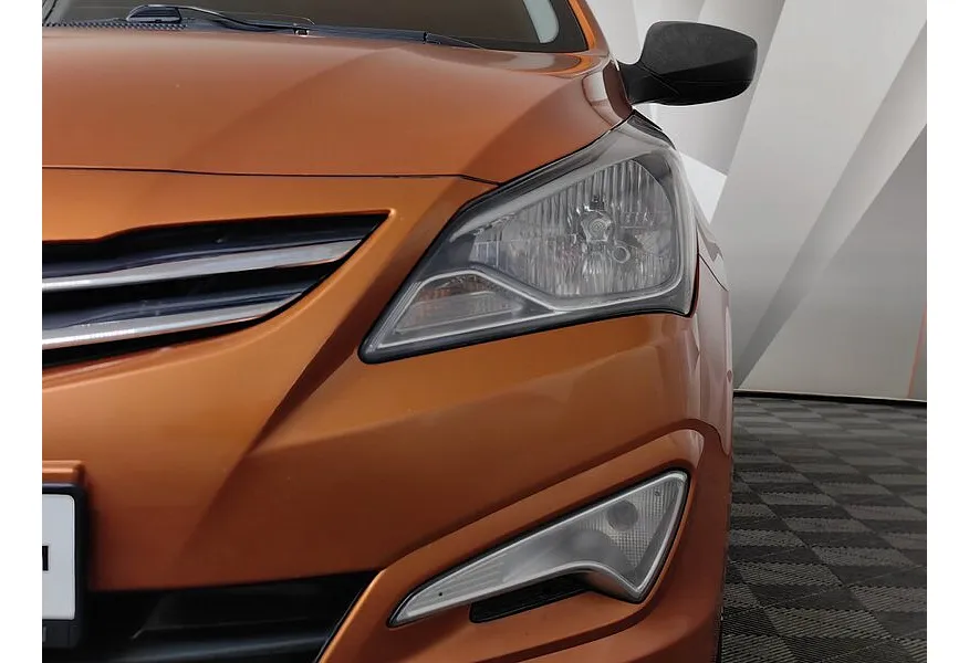 Hyundai Solaris 1.6 AT (123 л.с.) Comfort + Advanced + Winter Оранжевый в АВИЛОН. Слайд №10 Hyundai Solaris 1.6 AT (123 л.с.) Comfort + Advanced + Winter Оранжевый в АВИЛОН. Слайд №10