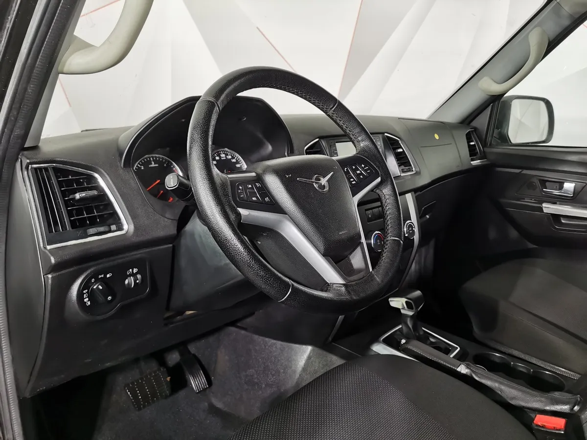 УАЗ Patriot 2.7 AT 4WD (150 л.с.) Оптимум Черный в АВИЛОН. Слайд №18