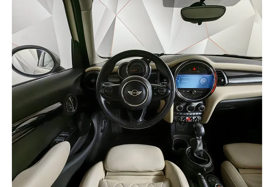 Mini 5 дверей 2.0 AT (192 л.с.) Белый в АВИЛОН. Слайд №15