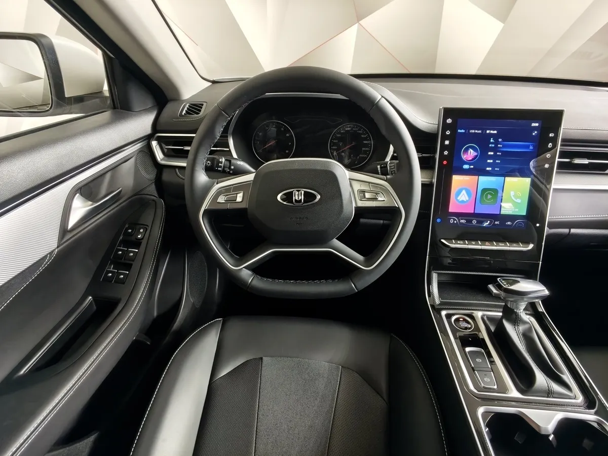 Москвич 6 1.5T CVT 2WD (136 л.с.) Comfort Белый в АВИЛОН. Слайд №20
