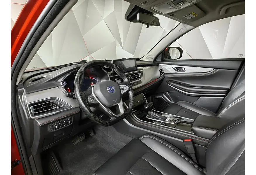 АВИЛОН - Changan CS75 1.8 AT AWD (149 л.с.) Luxury Красный - slide 7