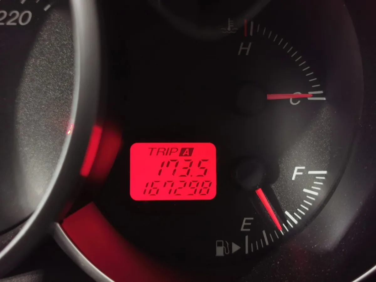 Mazda 3 1.6 MT (105 л.с.) Черный в АВИЛОН. Слайд №16